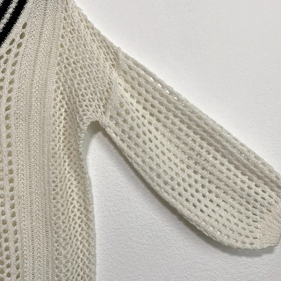 Vici University Open Knit Sweater Off White V-Neck Size M - Picture 3 of 8